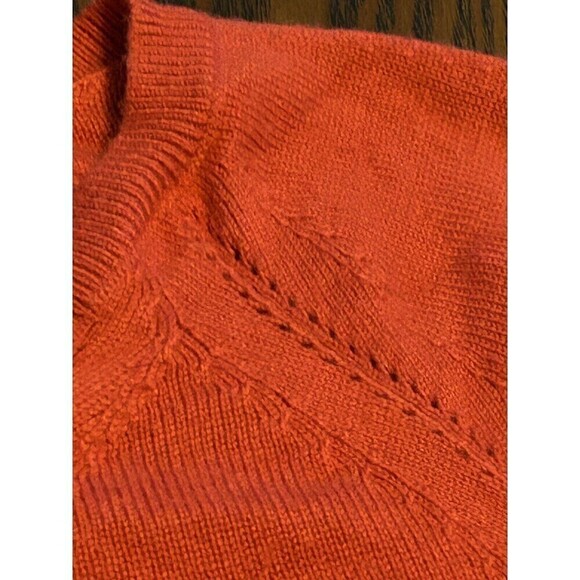 Talbots Women’s Sweater Pink Fuschia V-Neck Size Medium Petite PM Stretch Top - Picture 13 of 16